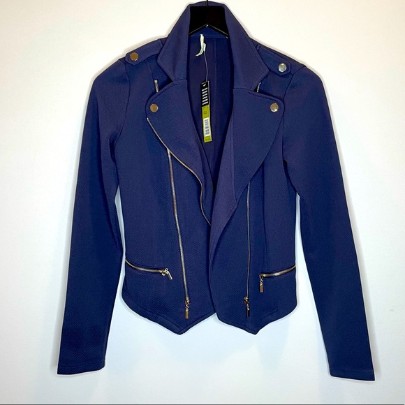 Gianni Bini Jackets & Blazers - GIANNI BINI Navy Blue Blazer XS NWT